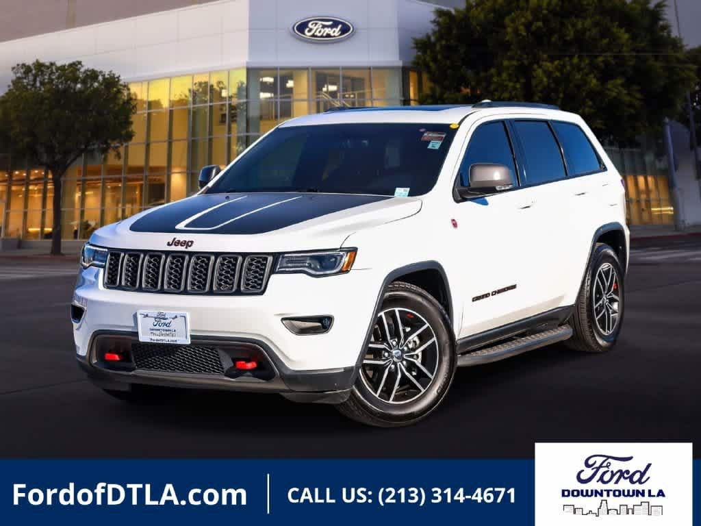 Used 2018 Jeep Grand Cherokee Trailhawk w/ Trailhawk Luxury Group