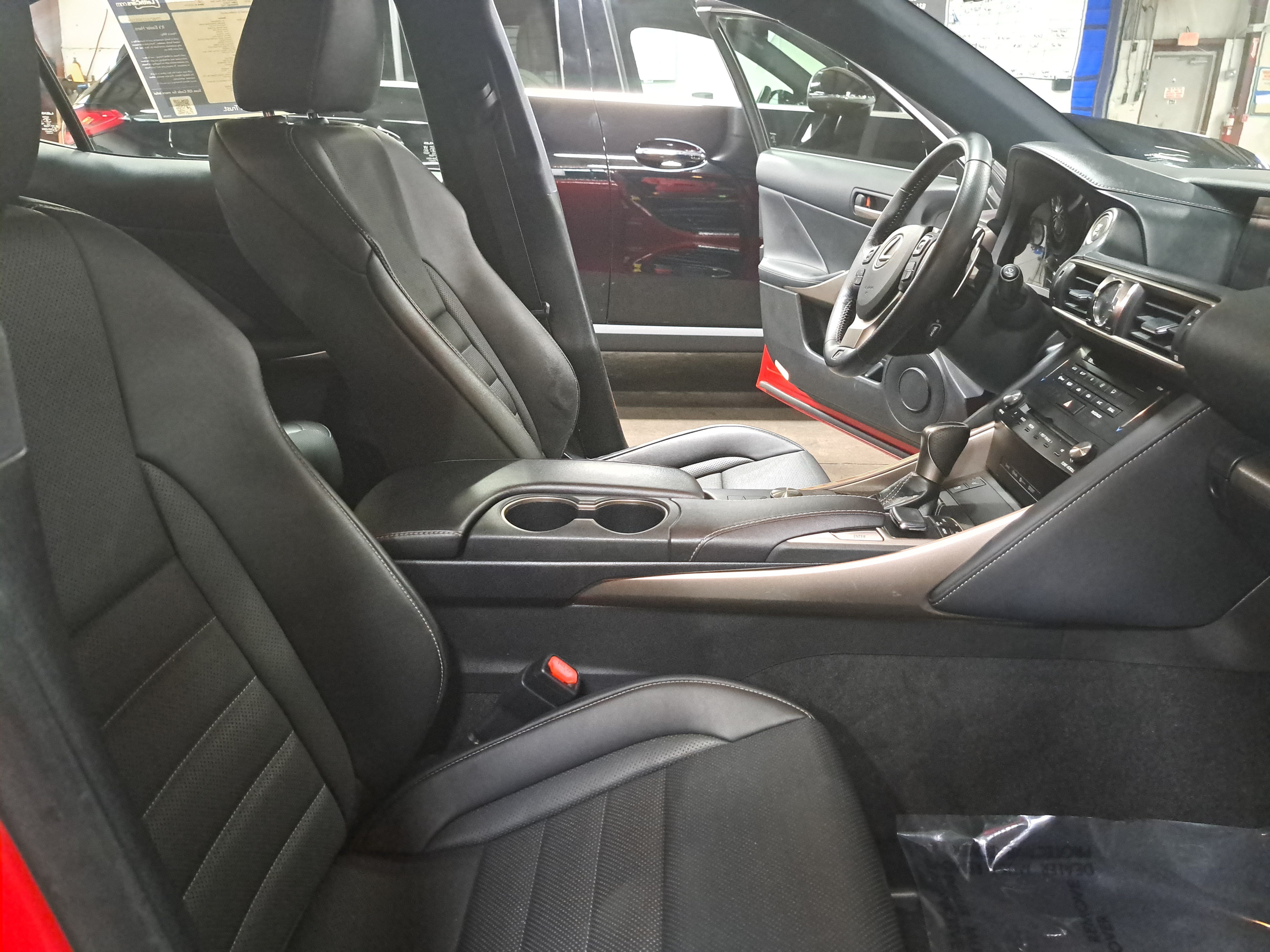 Used 2018 Lexus IS 350 F Sport RWD image 10
