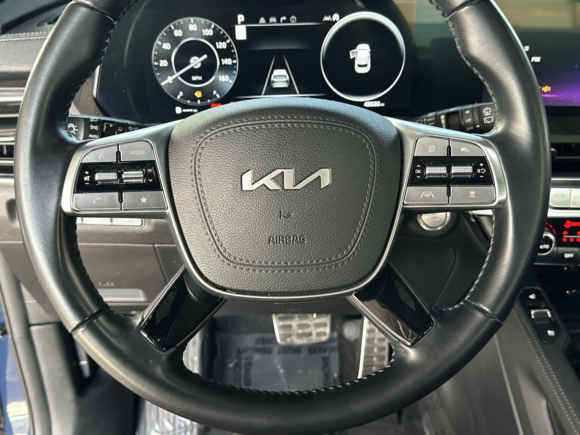 Used 2024 Kia Telluride SX image 11