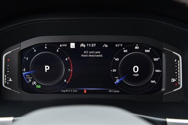 Used 2023 Volkswagen Atlas Cross Sport SEL image 12
