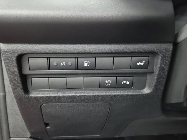 Used 2023 Mitsubishi Outlander 4WD Plug-In Hybrid image 24