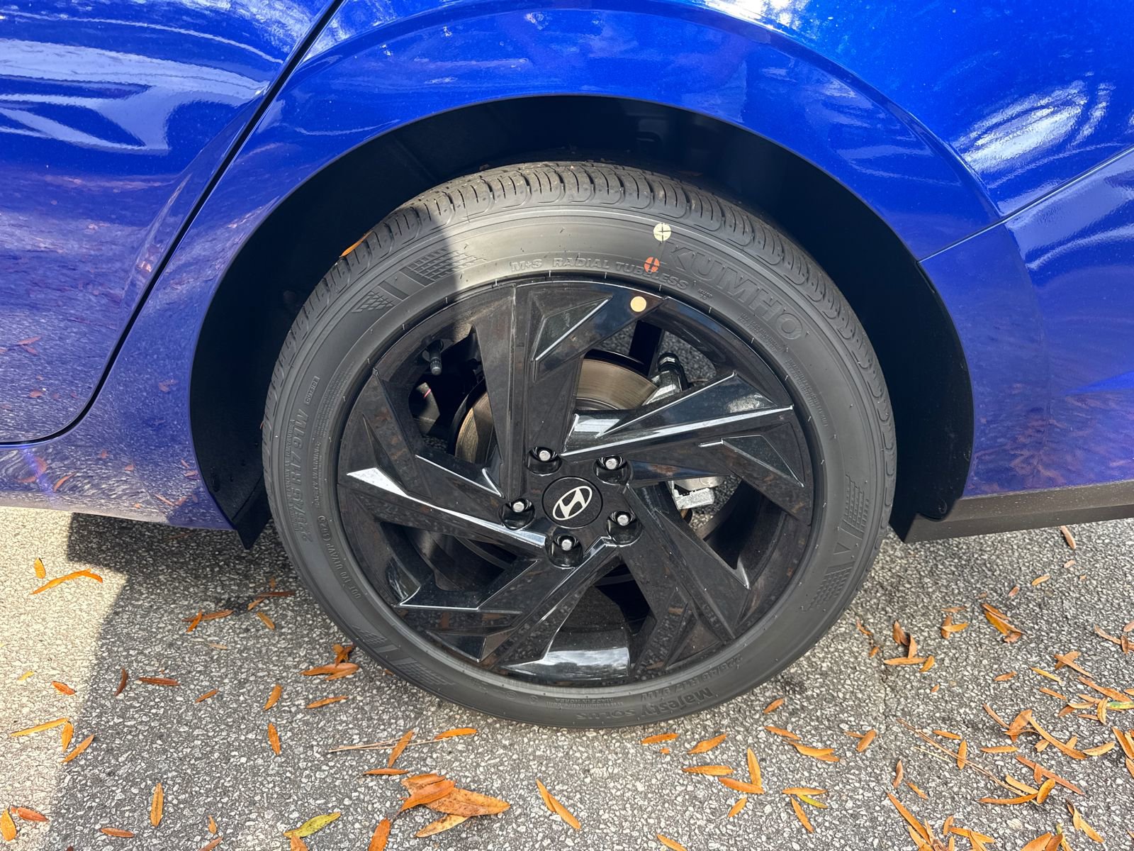 Certified 2026 Hyundai Elantra Sport FWD image 19
