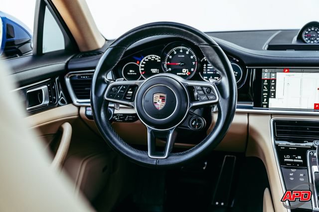 Used 2018 Porsche Panamera 4S AWD/4WD image 9