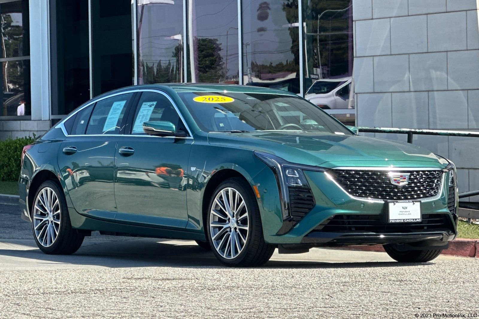 Used 2025 Cadillac CT5 Premium Luxury w/ Technology Package image 1