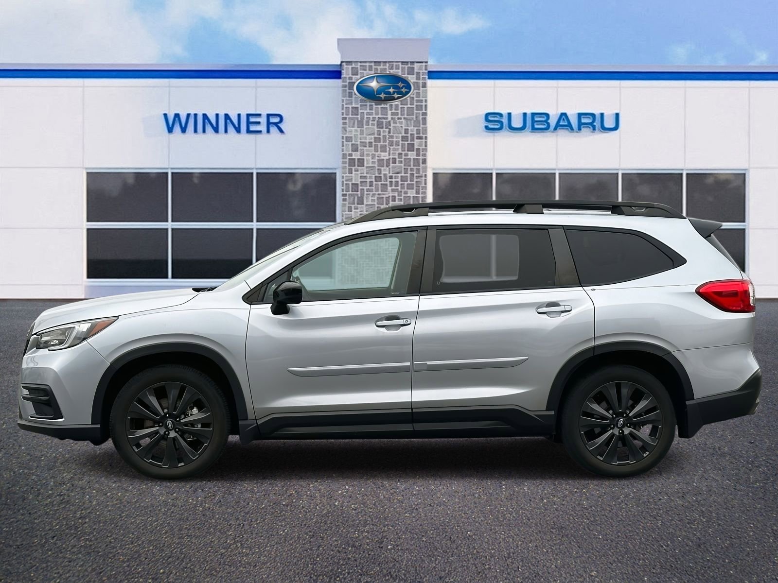 Used 2022 Subaru Ascent Onyx Edition image 2