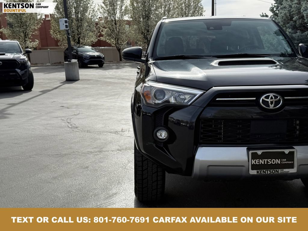 Used 2024 Toyota 4Runner TRD Off-Road image 13