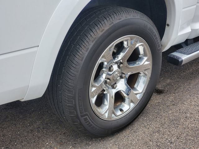 Used 2016 RAM 1500 Laramie w/ Convenience Group AWD/4WD image 7