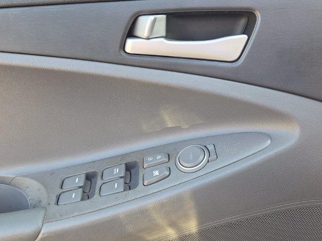 Used 2014 Hyundai Sonata GLS FWD image 28
