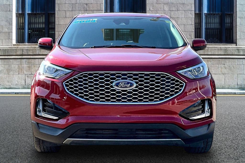 Certified 2024 Ford Edge SEL w/ Convenience Package AWD/4WD image 3