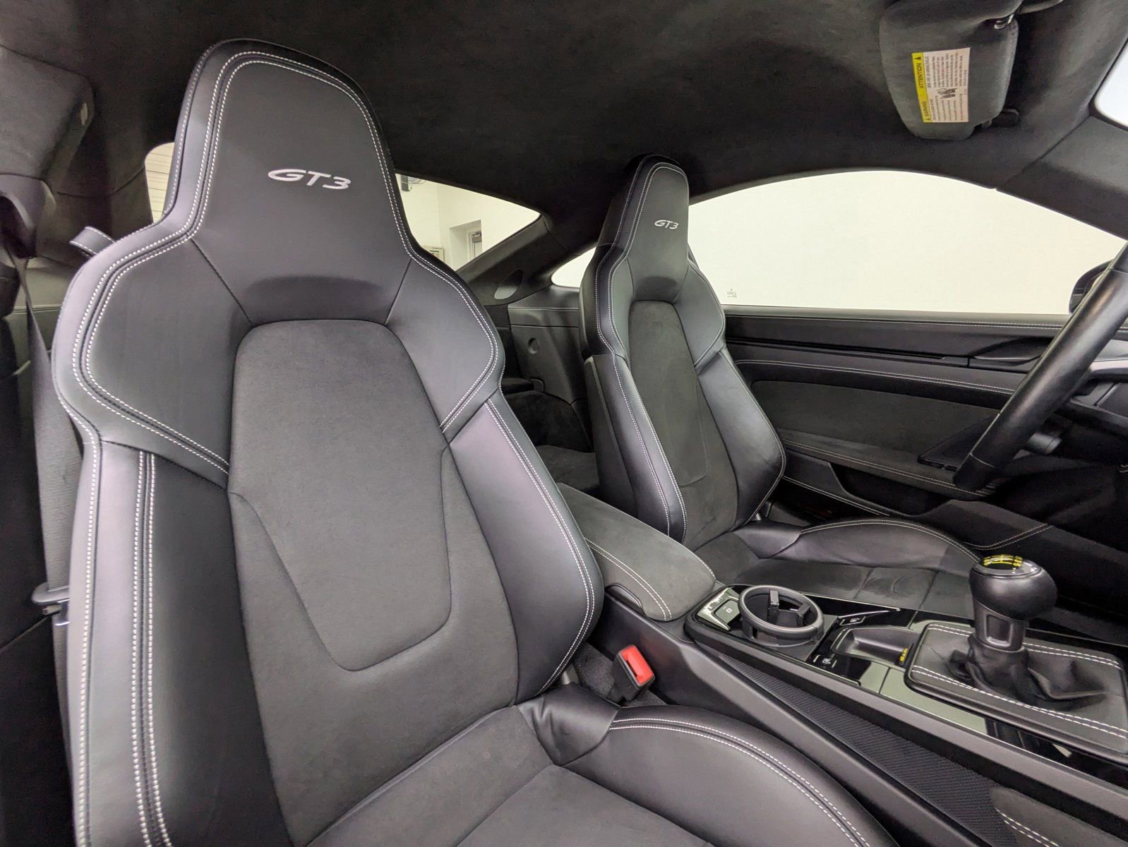 Certified 2022 Porsche 911 GT3 image 26