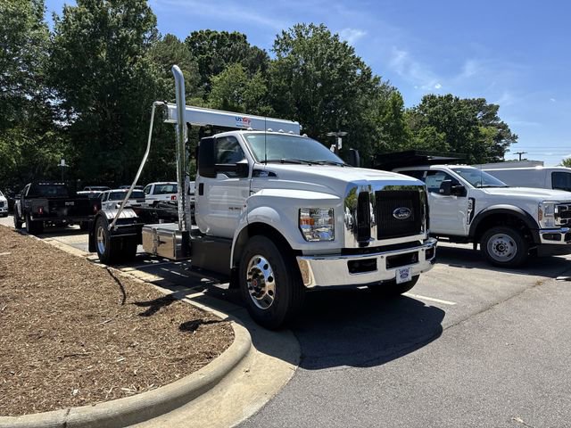 New 2026 Ford F750 2WD Regular Cab Super Duty image 2
