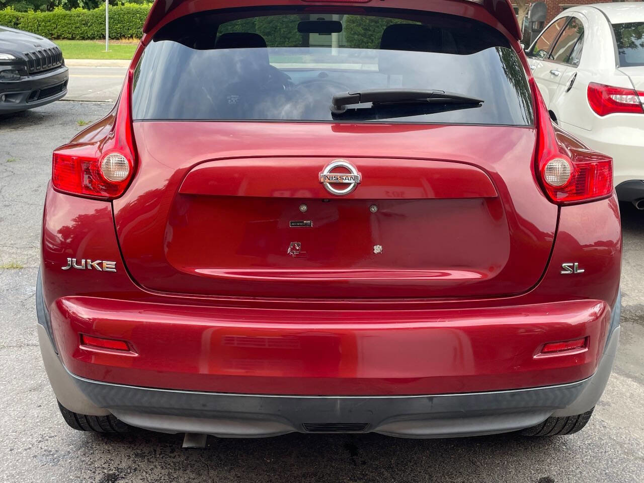 Used 2011 Nissan Juke SL image 6
