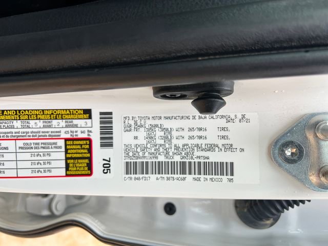 Used 2021 Toyota Tacoma TRD Off-Road image 25