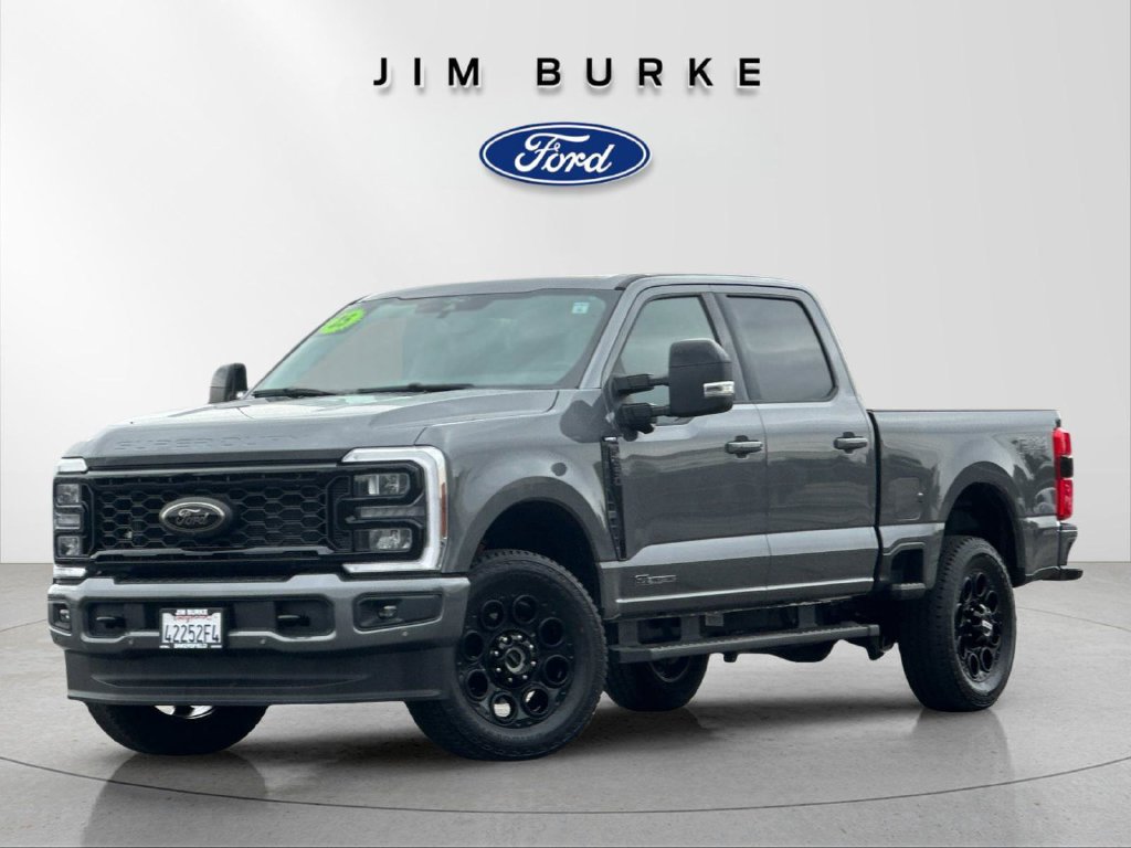 Certified 2025 Ford F350 Lariat w/ Lariat Ultimate Package AWD/4WD image 1