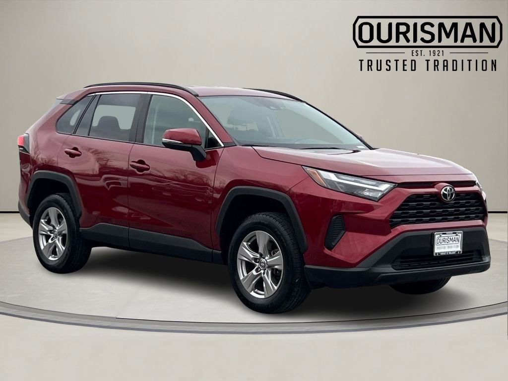 Used 2023 Toyota RAV4 XLE image 1