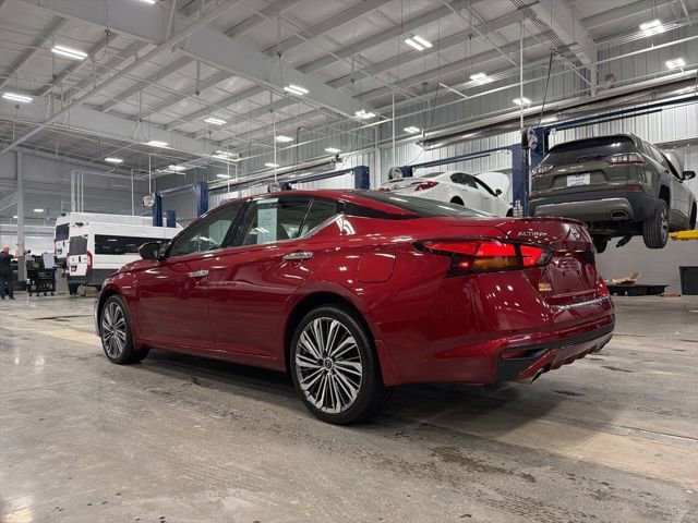 Used 2023 Nissan Altima 2.5 SL image 5