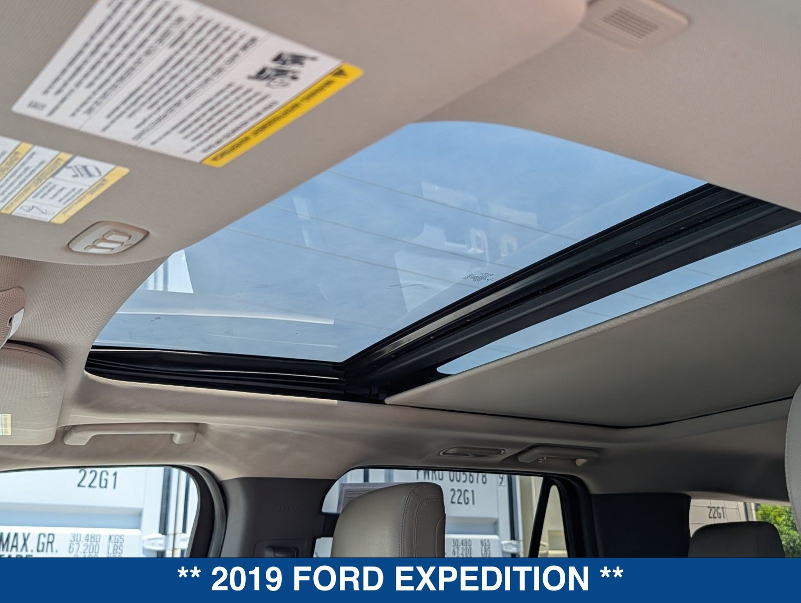 Used 2019 Ford Expedition Limited RWD image 25