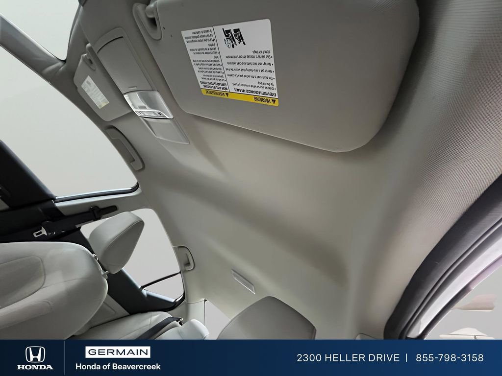 Used 2024 Nissan Altima 2.5 SV AWD/4WD image 19