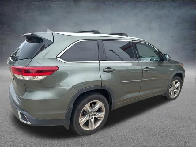 Used 2019 Toyota Highlander Limited FWD image 6