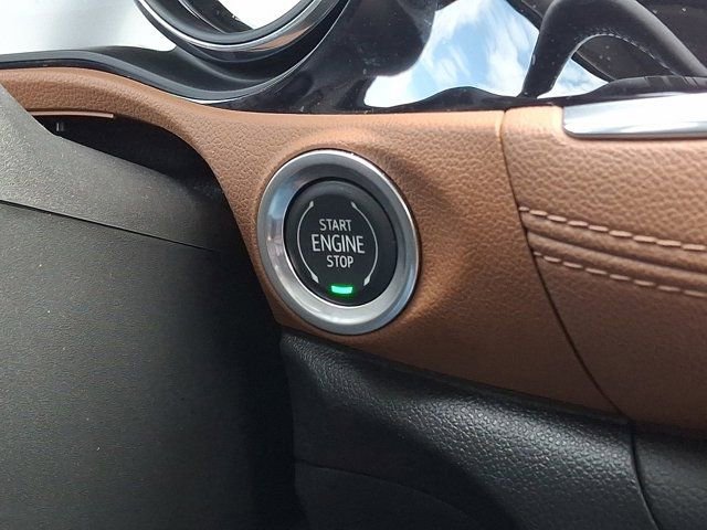 Used 2020 Buick Encore GX Essence w/ Advanced Technology Package image 25