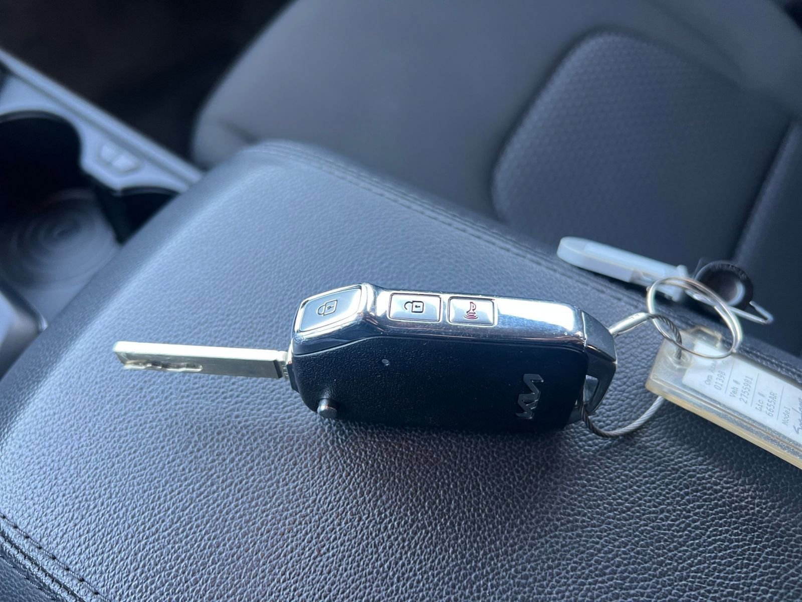 Used 2025 Kia Sportage LX image 21