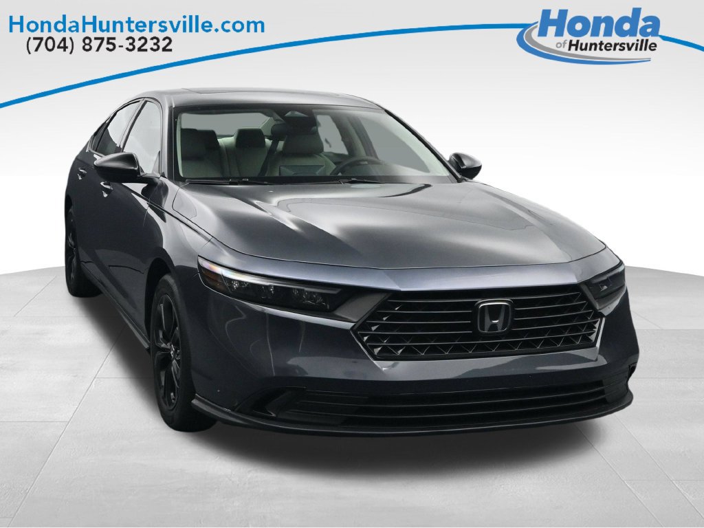 Used 2025 Honda Accord SE