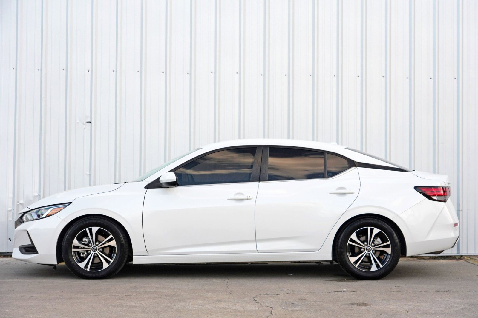 Used 2023 Nissan Sentra SV image 7