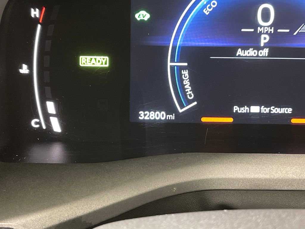 Certified 2025 Toyota Camry LE image 19