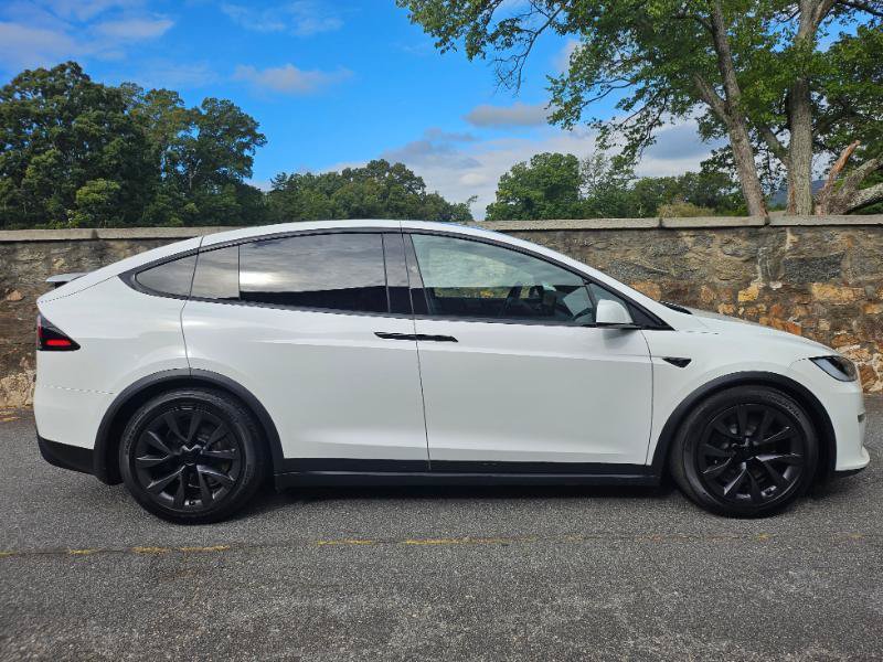 Used 2023 Tesla Model X AWD/4WD image 10