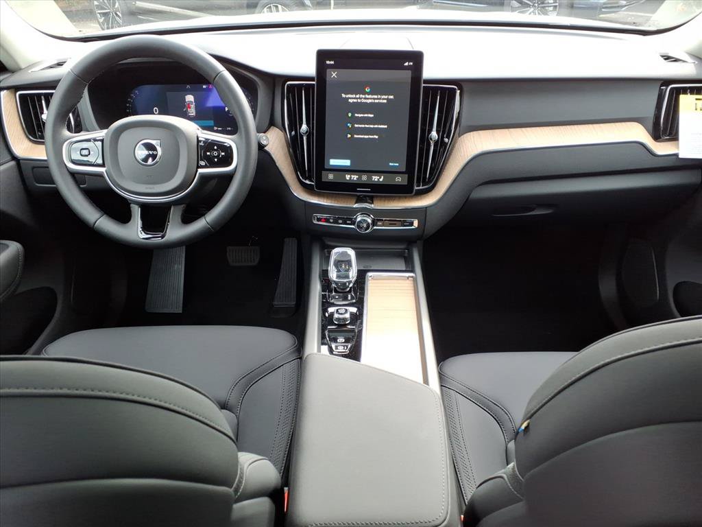 New 2026 Volvo XC60 B5 Plus w/ Protection Package Premier AWD/4WD image 8
