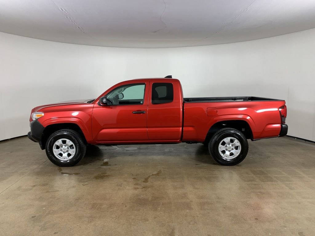 Used 2022 Toyota Tacoma SR RWD image 16