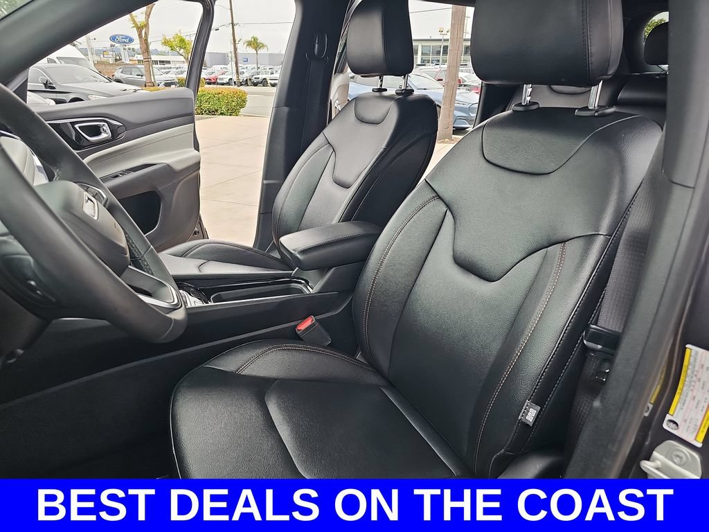 Used 2024 Jeep Compass Limited AWD/4WD image 14