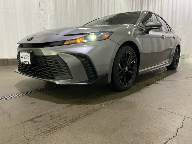 New 2026 Toyota Camry SE image 23