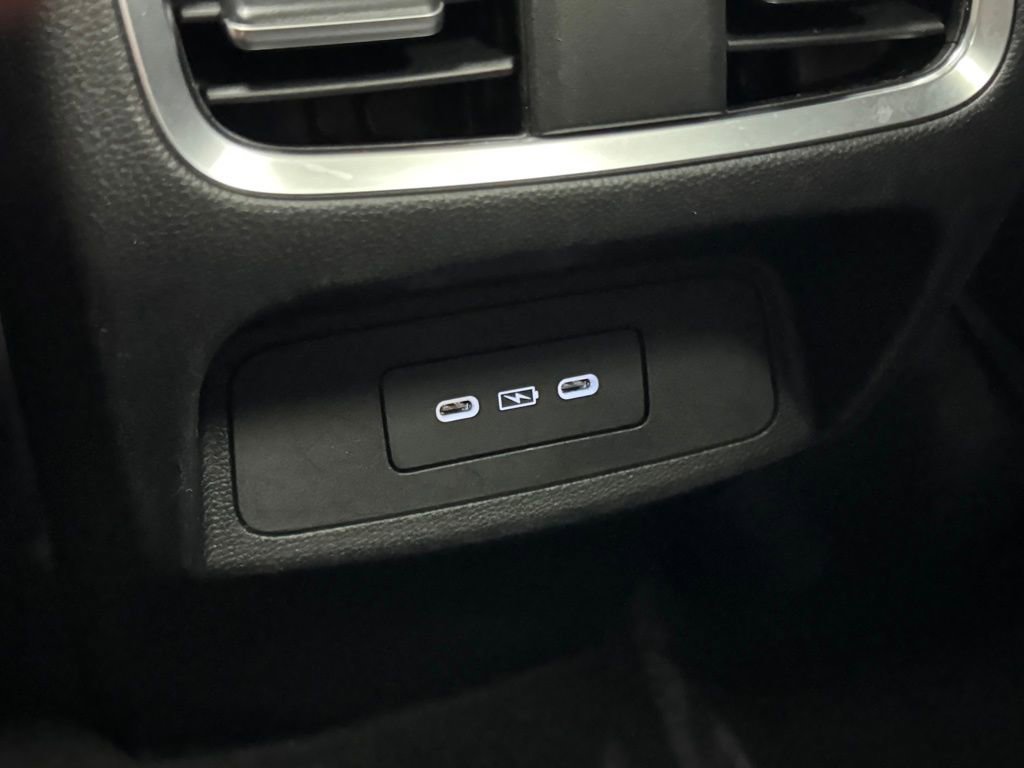 Used 2025 Acura RDX SH-AWD w/ Technology Package image 34