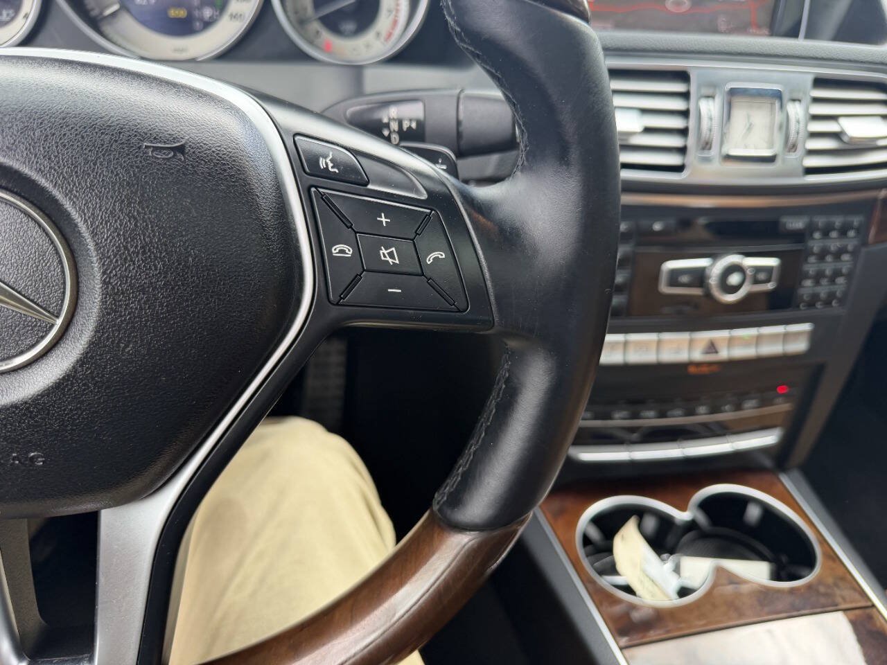 Used 2014 Mercedes-Benz E 350 Coupe image 30