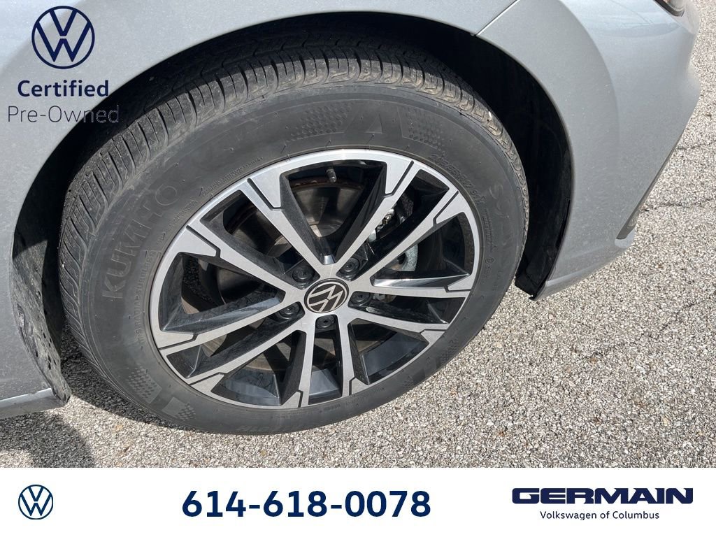 Used 2025 Volkswagen Jetta Sport image 13