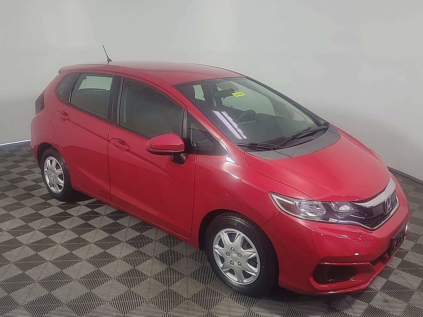 Certified 2018 Honda Fit LX image 2