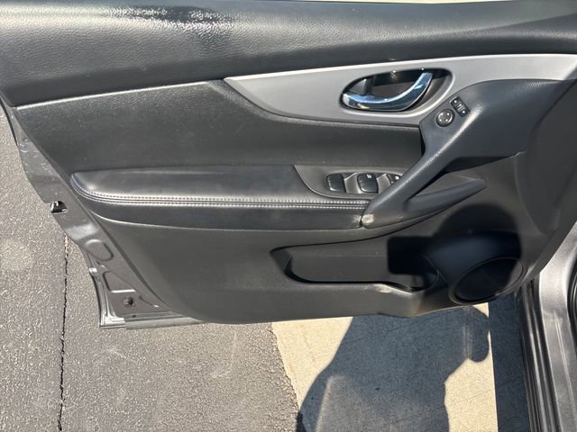 Used 2020 Nissan Rogue Sport SL FWD image 10