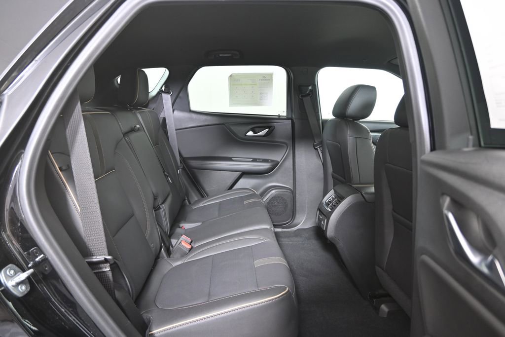 Used 2022 Chevrolet Blazer Premier w/ Enhanced Convenience Package image 15