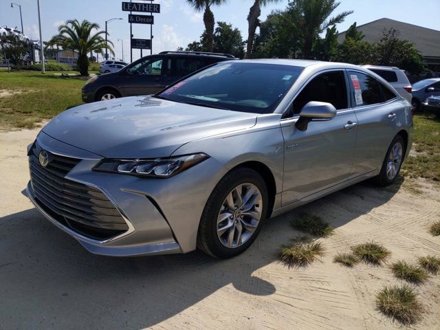 Used 2021 Toyota Avalon XLE FWD image 8
