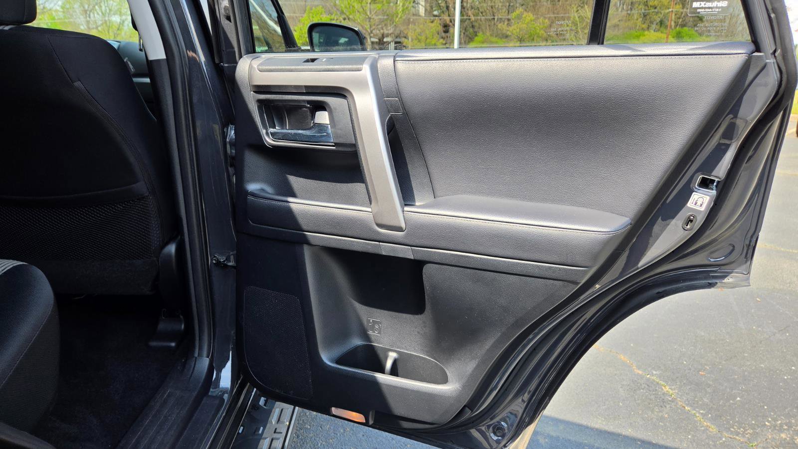 Used 2024 Toyota 4Runner SR5 image 38