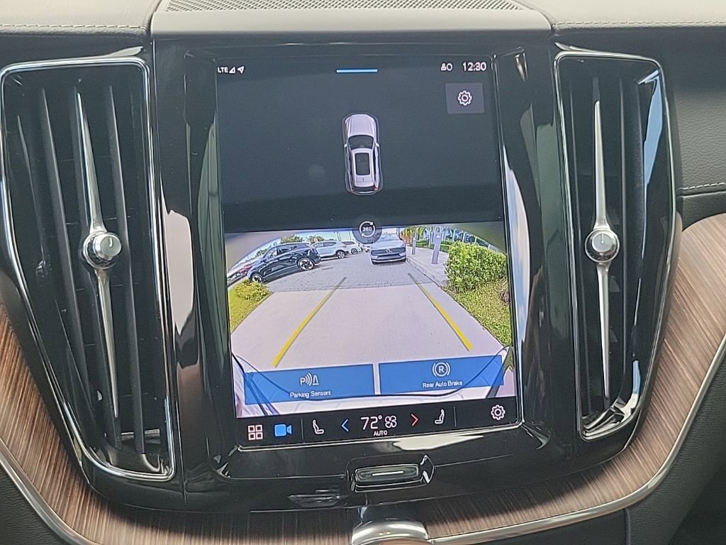 Used 2022 Volvo XC60 T8 Inscription w/ Advanced Package image 23