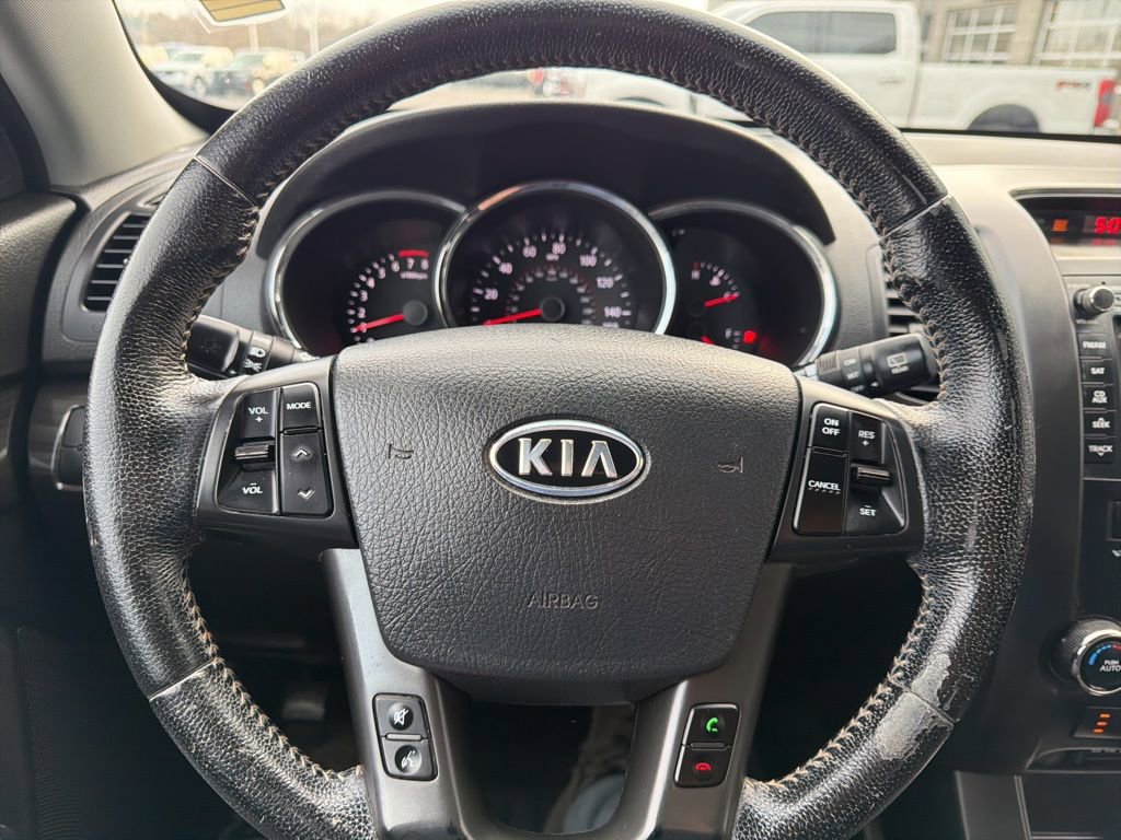 Used 2013 Kia Sorento EX w/ Premium Plus Pkg image 19