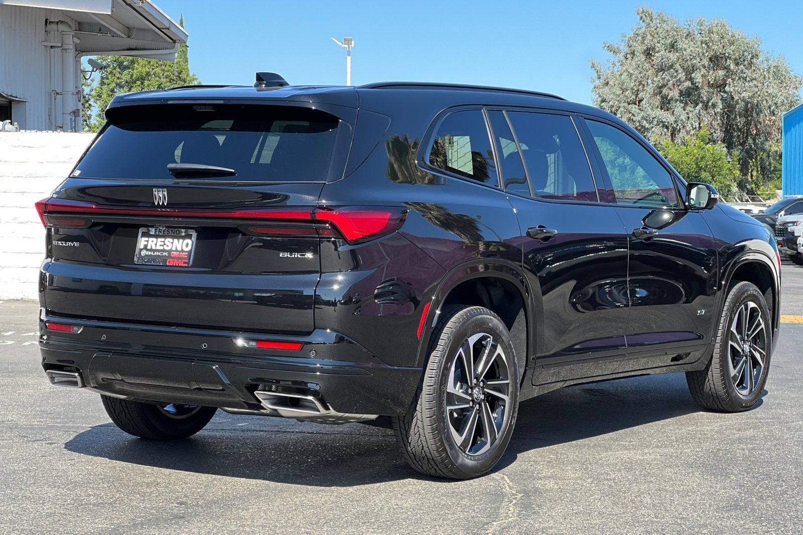 New 2026 Buick Enclave Sport Touring w/ Power Package FWD image 4