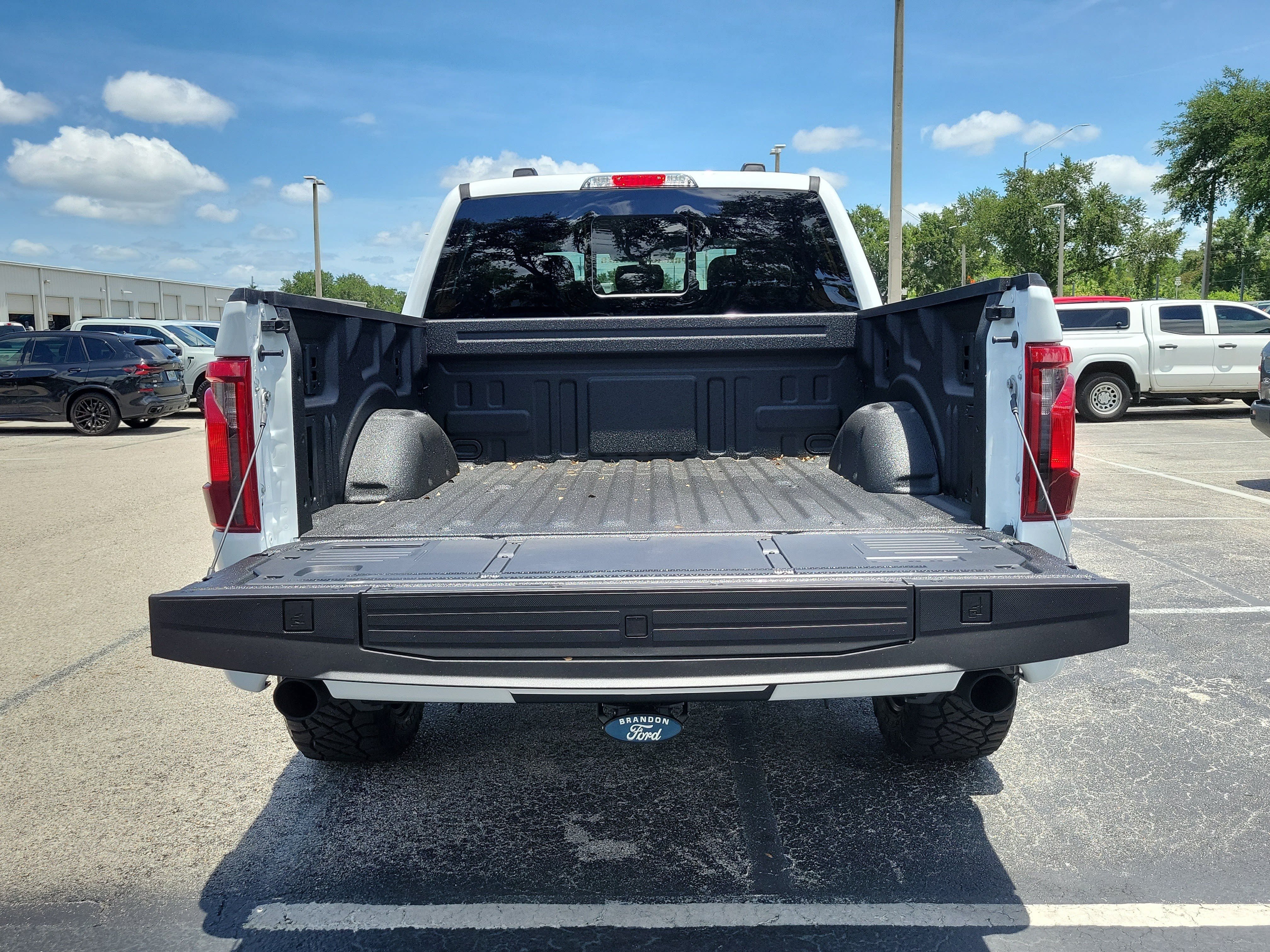 New 2026 Ford F150 XLT w/ Equipment Group 302A MID AWD/4WD image 9
