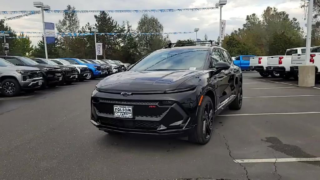 New 2026 Chevrolet Equinox EV RS image 3