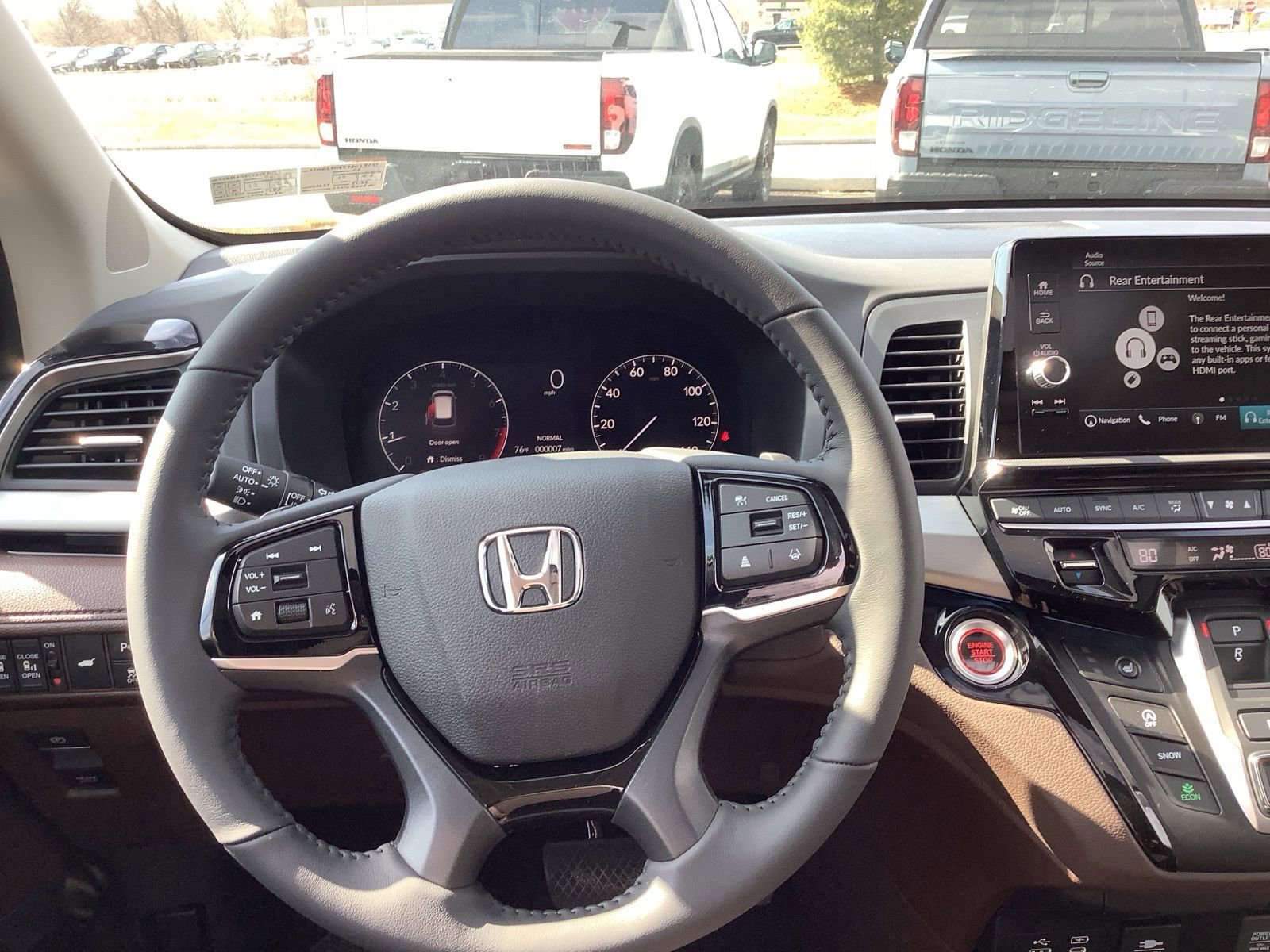 New 2026 Honda Odyssey Touring image 15