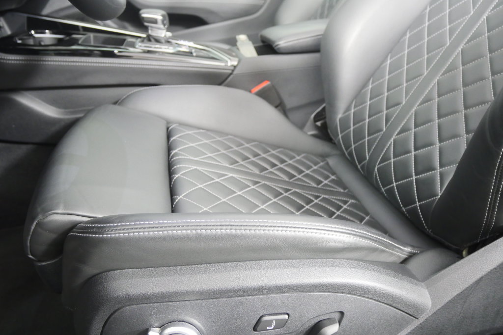 Used 2024 Audi S5 Premium Plus w/ Premium Plus Package AWD/4WD image 12