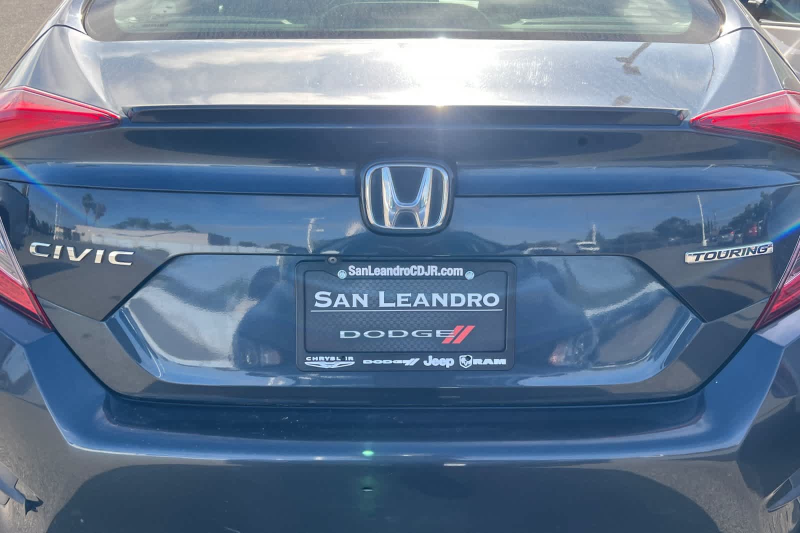 Used 2017 Honda Civic Touring image 19