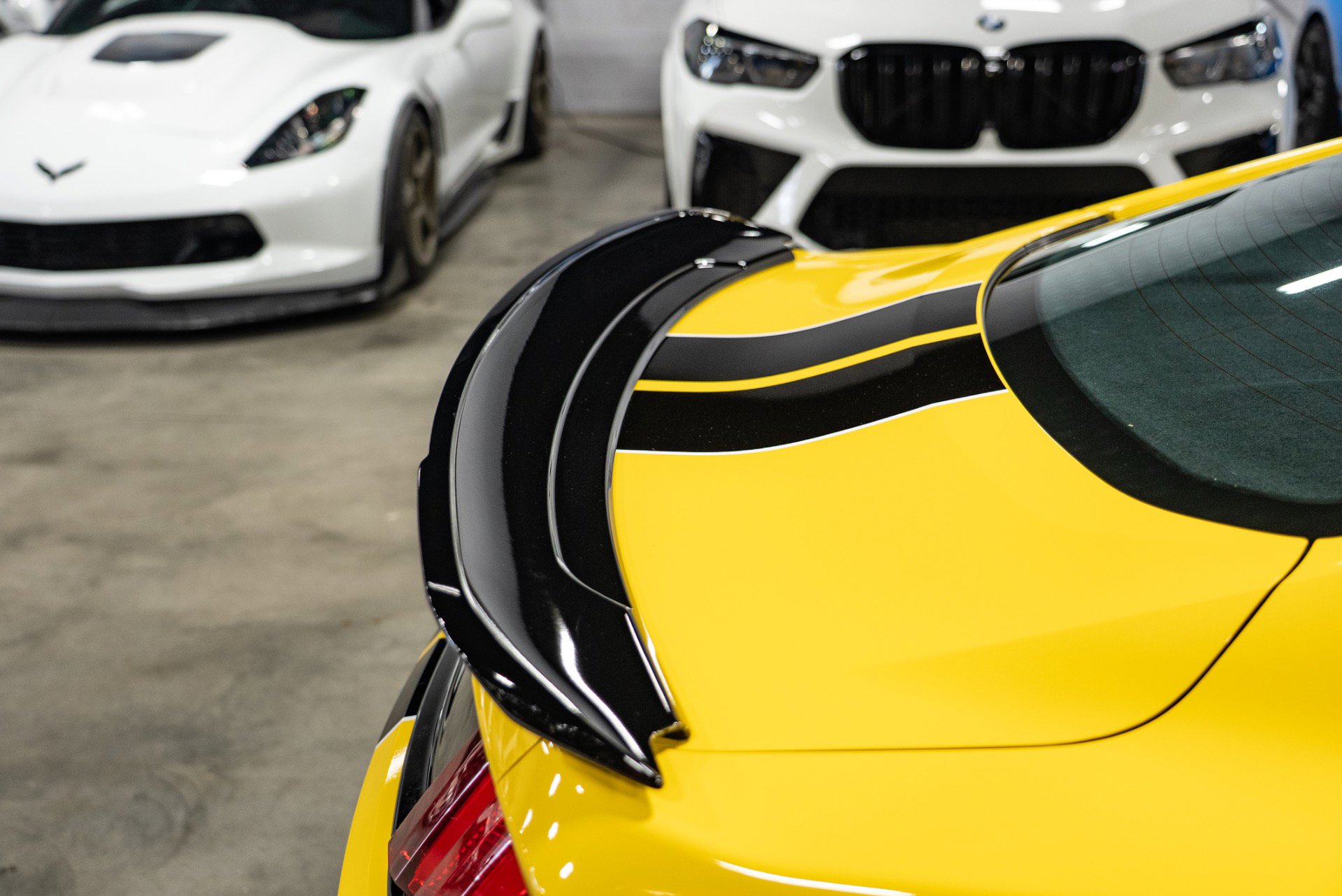 Used 2016 Ford Mustang Shelby GT350 w/ Track Package image 29